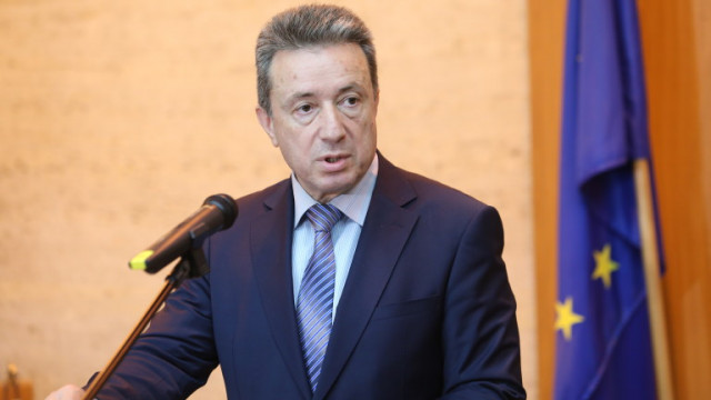 Служебният министър Янаки Стоилов възнамерява да обжалва във Върховния административен съд